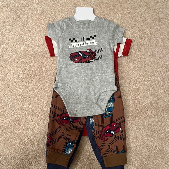 NWT 0-3mos BOY'S Carter's baby 4-pk bundle, 2 onesies/2 pants, car themed - Picture 6 of 9